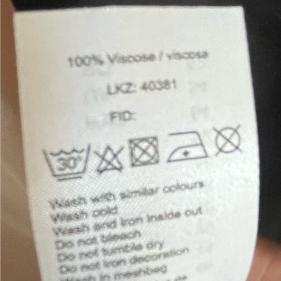 Venus Size 14 two tone black and beige maxi dress. - Picture 5 of 5